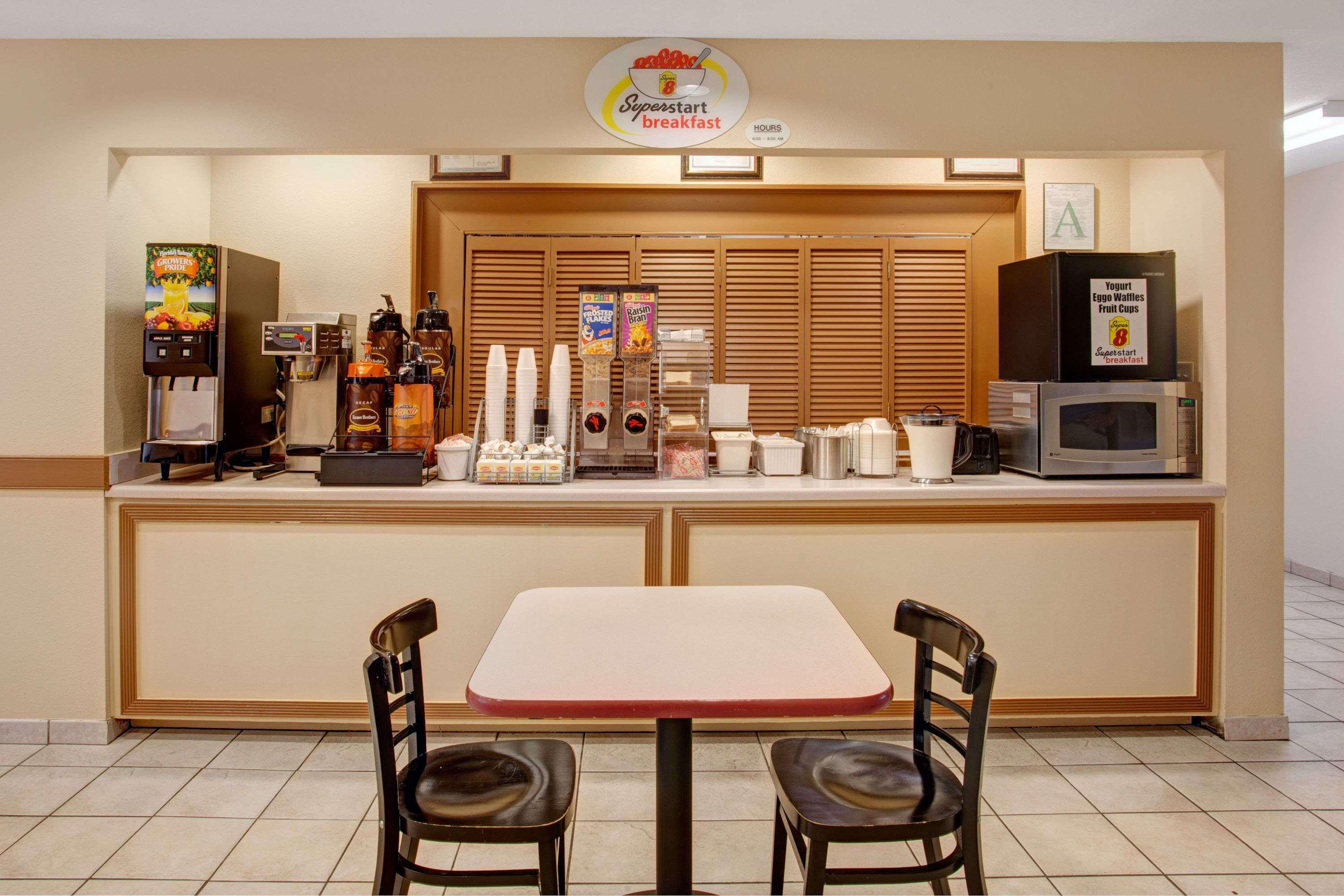 Hotel Super 8 By Wyndham Olive Branch Exterior foto