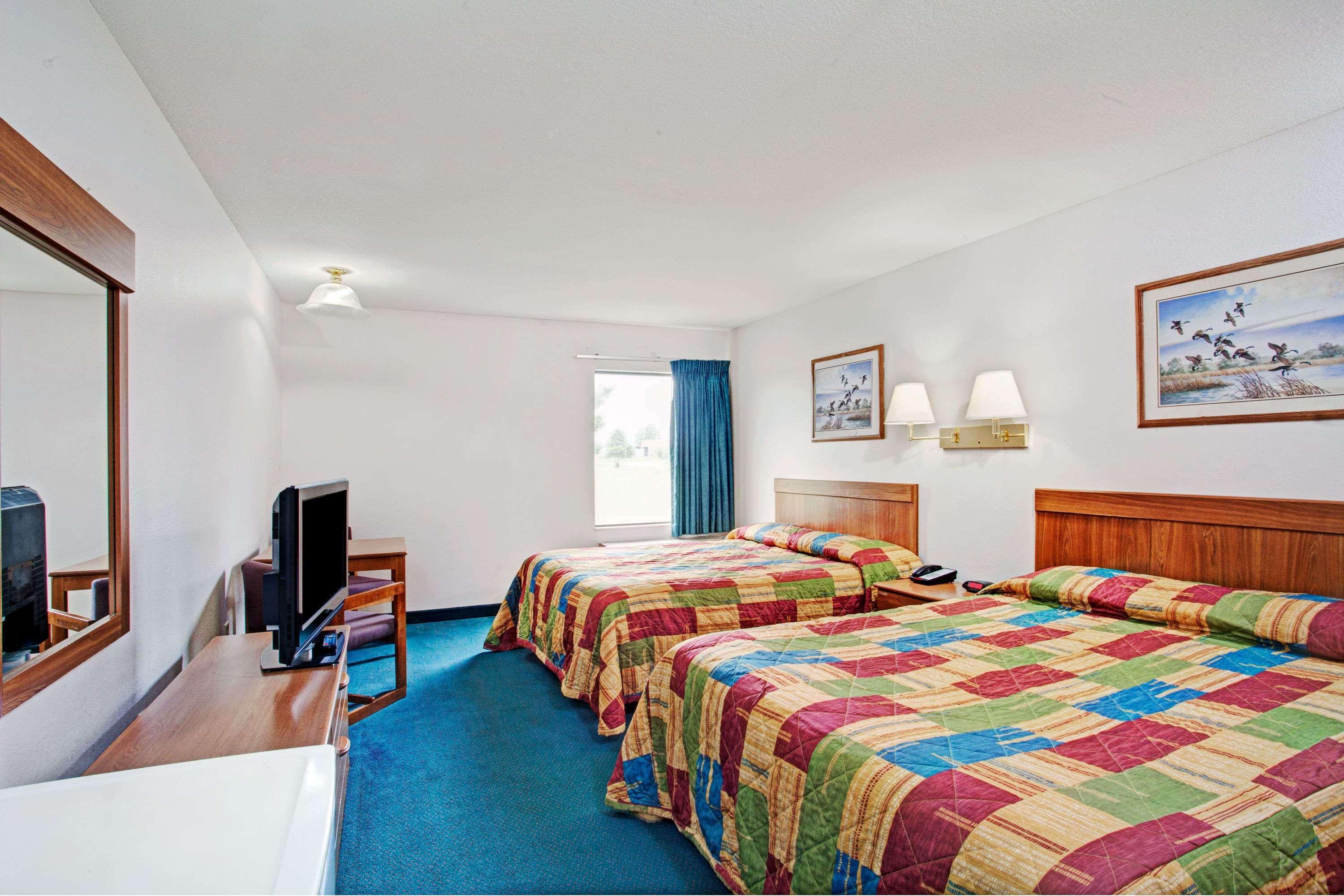 Hotel Super 8 By Wyndham Olive Branch Exterior foto