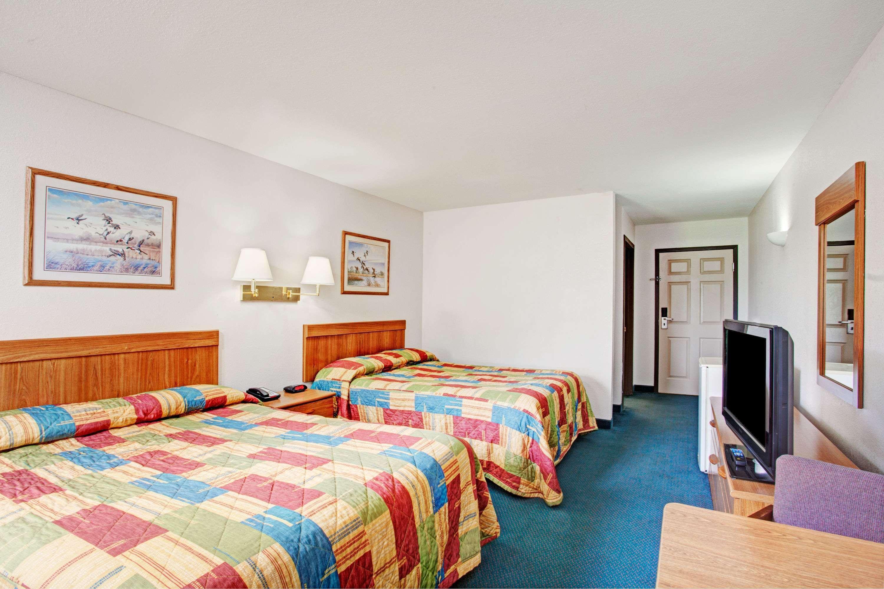 Hotel Super 8 By Wyndham Olive Branch Exterior foto